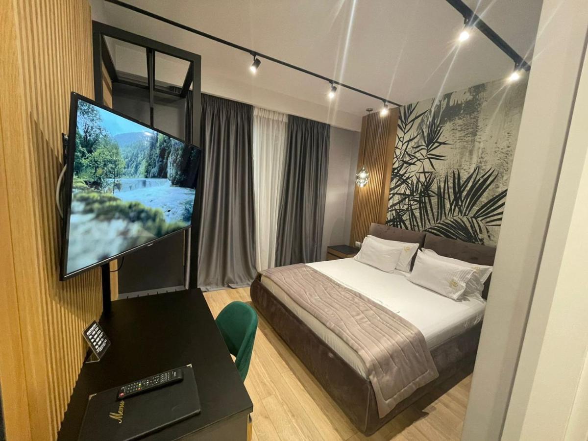 LORD Hotel Tirana Vore Bagian luar foto