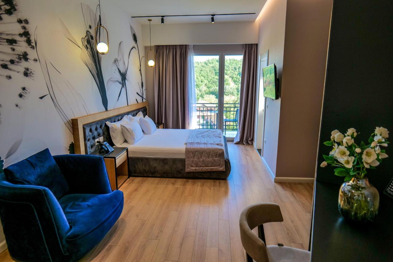 LORD Hotel Tirana Vore Bagian luar foto