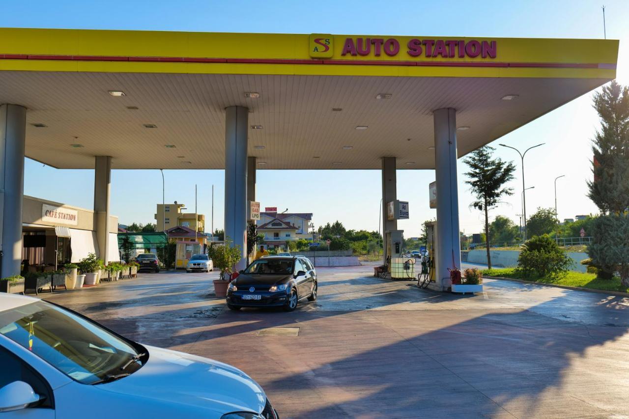 LORD Hotel Tirana Vore Bagian luar foto