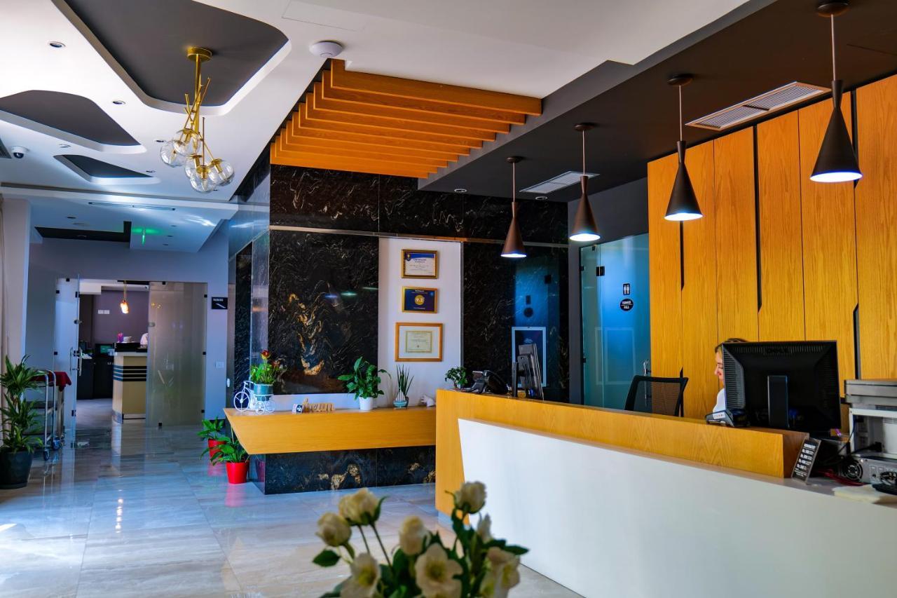 LORD Hotel Tirana Vore Bagian luar foto